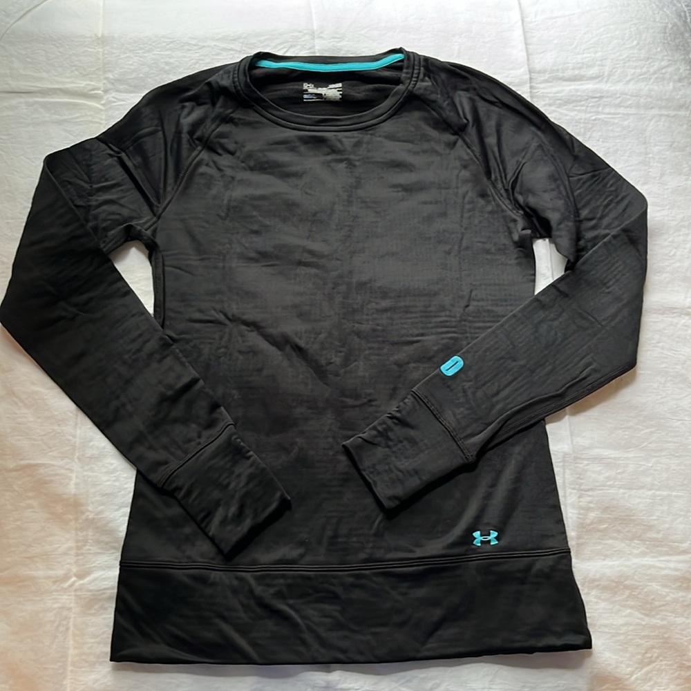 Under Armour UA Base 2.0 ColdGear in Black Raglan Sleeve Baselayer